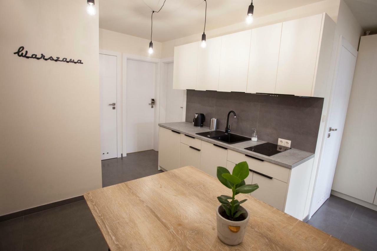 Chmielna - Center Apartmán *
